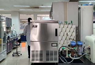 雪花制冰机用于科研实验室